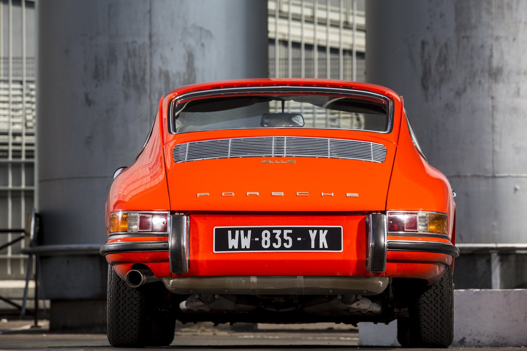 Voiture Porsche 911 2.2 S Rouge Tangerine 1968 - Industrie